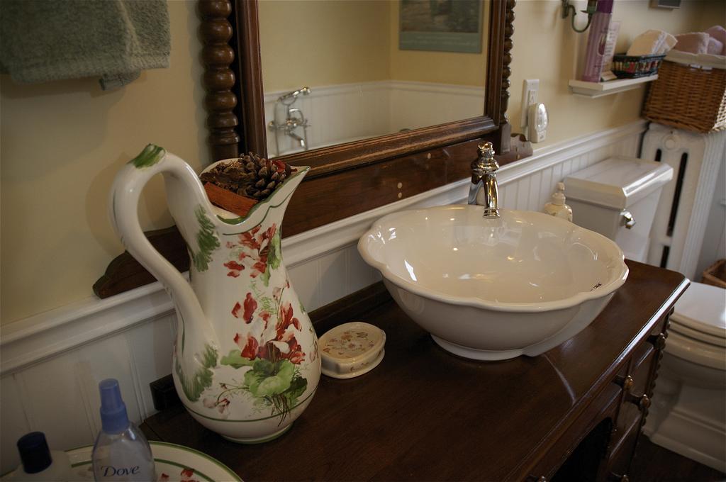 Bondy House Bed & Breakfast Amherstburg Exterior foto